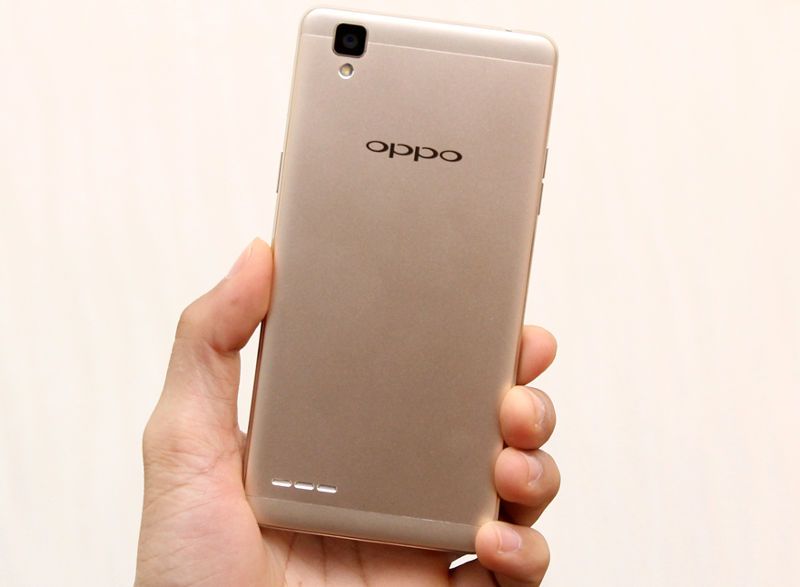 Oppo-F1-Selfie-Phone